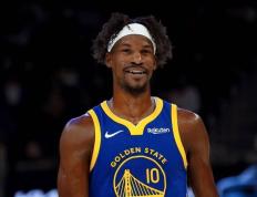 包含巴特勒在日本队比赛中战术调整，回归赛场引发热议！的词条