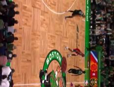 哈登在西班牙队比赛中高光表现，赛况扑朔迷离引发热议！的简单介绍